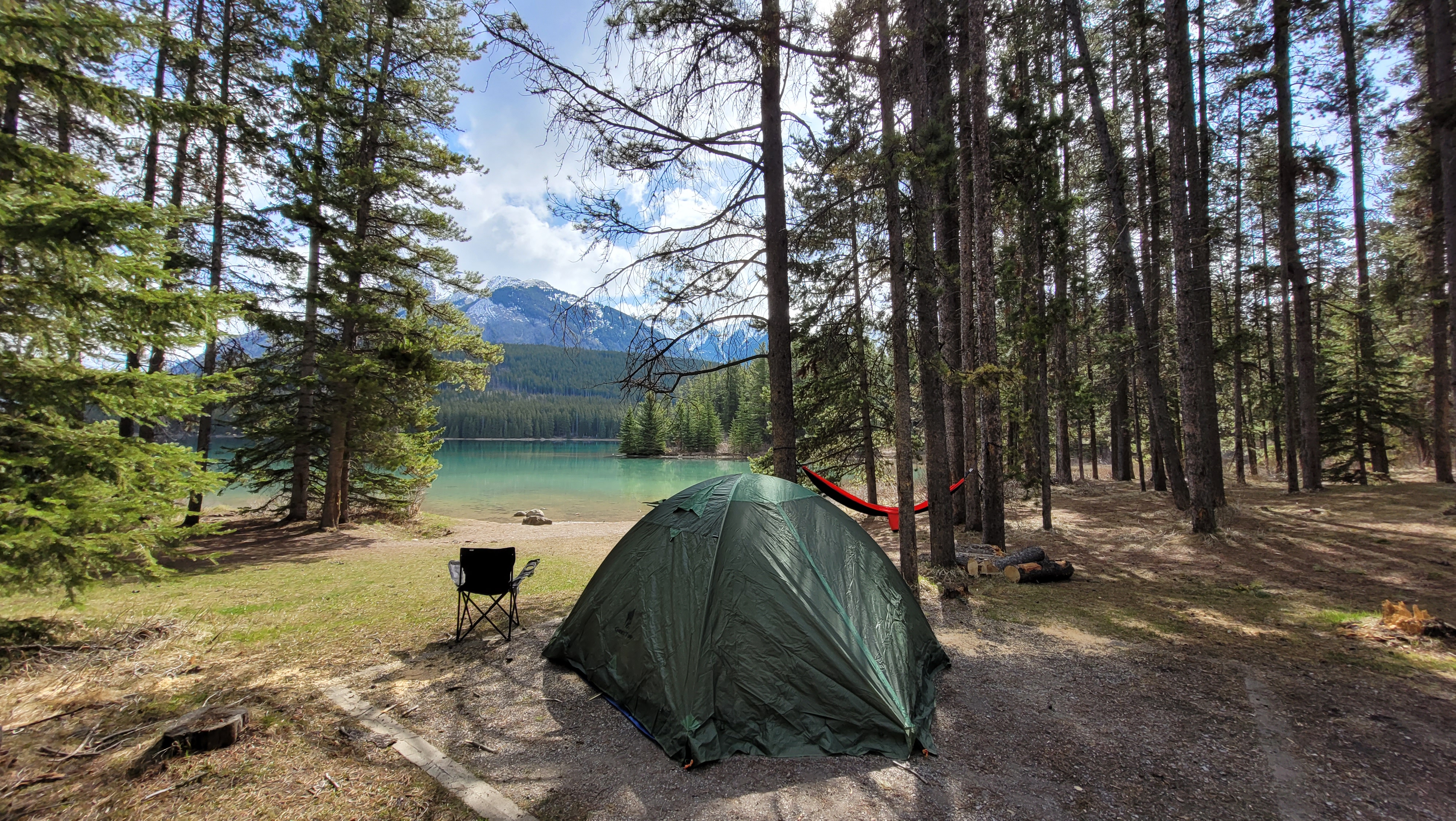 Two Jack Lake scenery